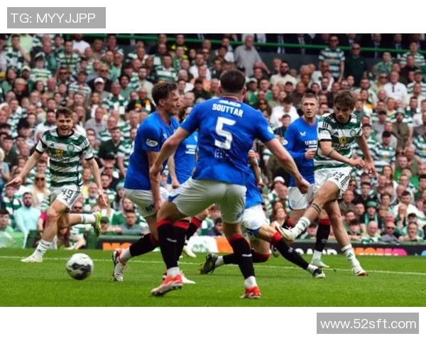 不同足球明星的过人技巧与风格解析让你领略足球魅力的多样性与精彩瞬间