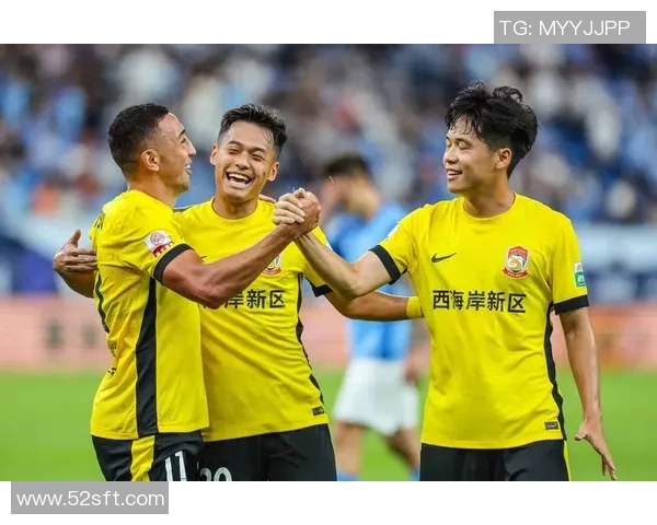 足球赛事如何应对病毒挑战推动体育健康新思考