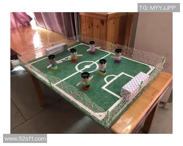 器材室足球的魅力与技巧探讨如何提升青少年足球训练效果